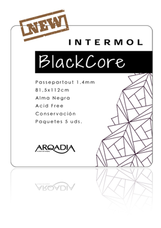PASSEPARTOUT-BLACK-CORE-INTERMOL